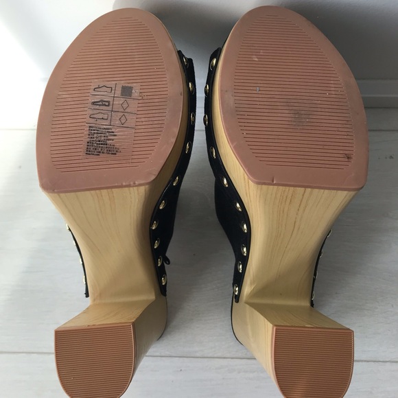 Size 8.5 Chunky Block Platforms Black Suede - Picture 5 of 5